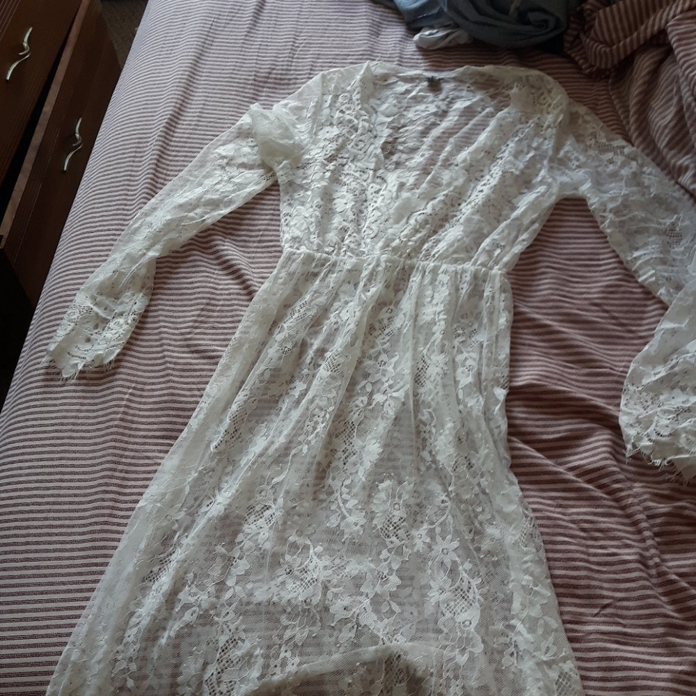 White lace dress
